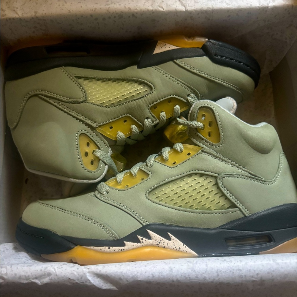 Air Jordan 5 Retro
